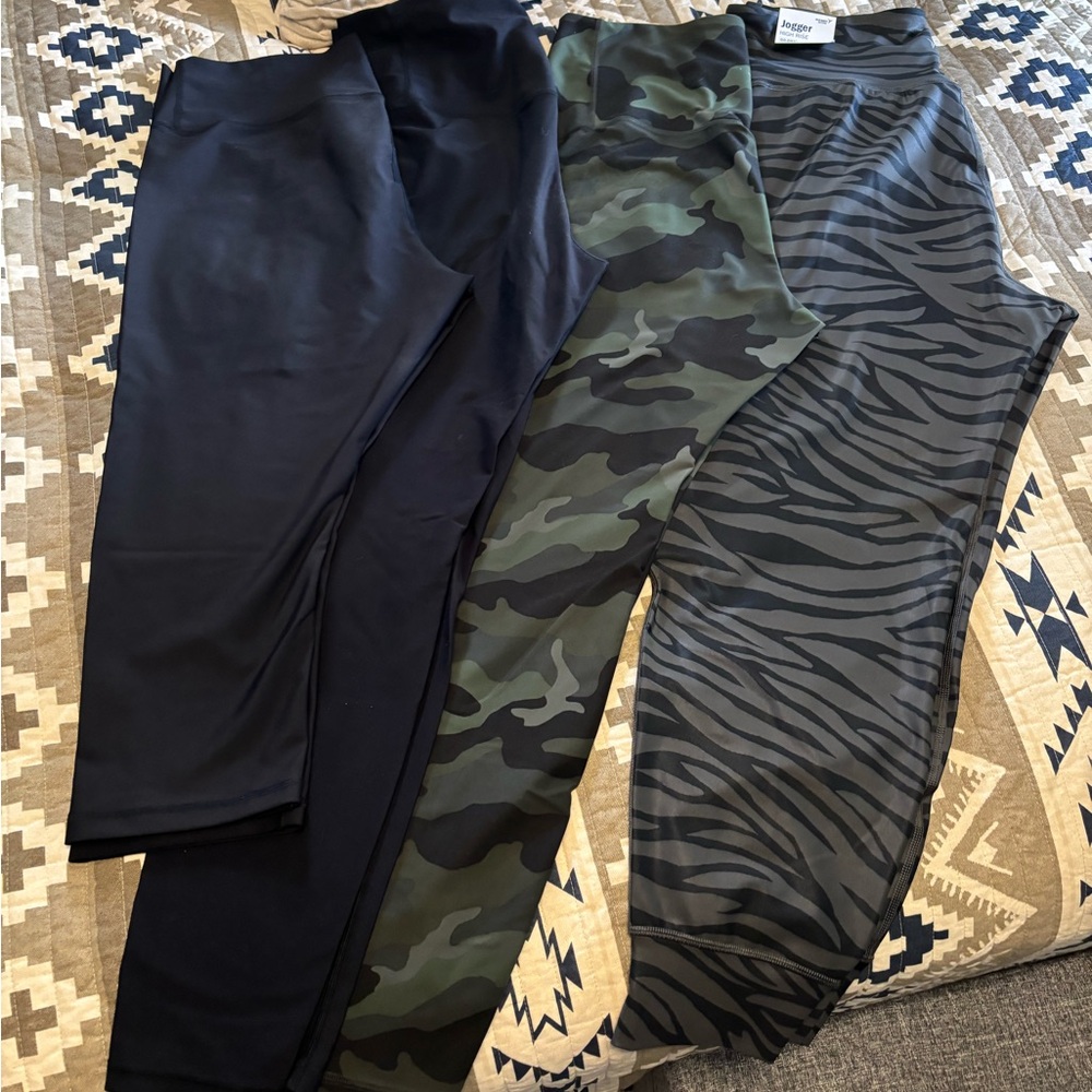 Old Navy Active Powersoft Leggings size XL